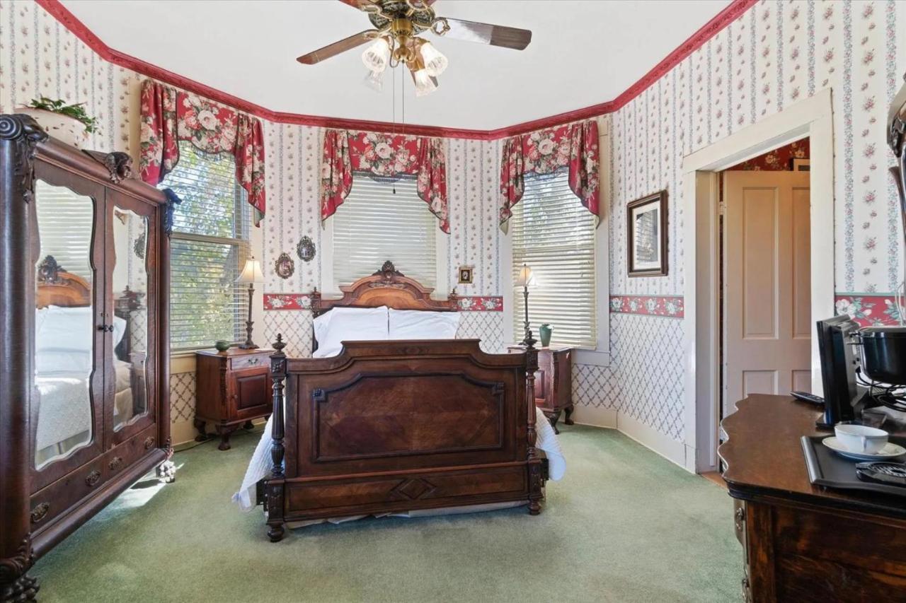Four Winds Victorian Venue & Suites Bonham Ruang foto