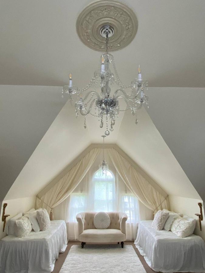 Four Winds Victorian Venue & Suites Bonham Ruang foto