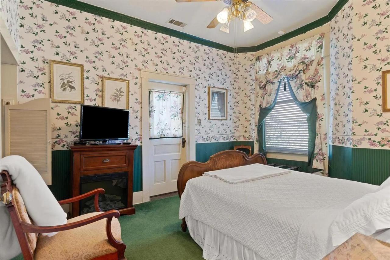 Four Winds Victorian Venue & Suites Bonham Ruang foto