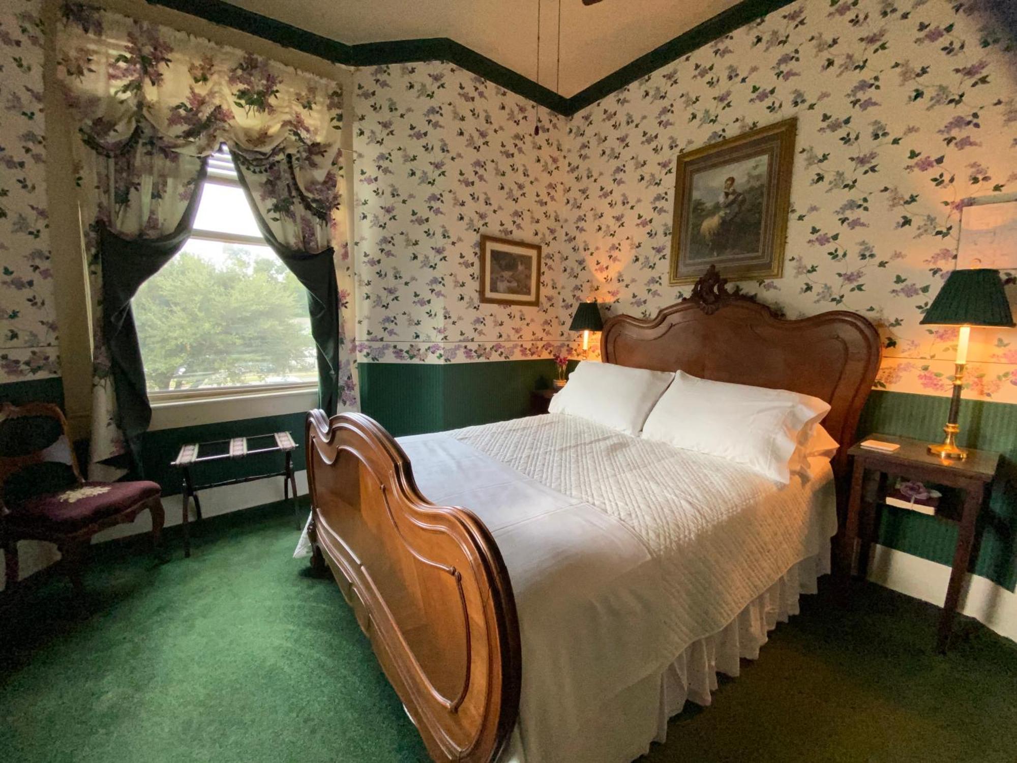 Four Winds Victorian Venue & Suites Bonham Bagian luar foto