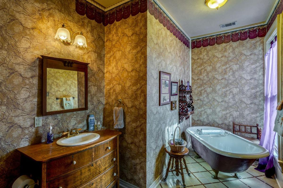 Four Winds Victorian Venue & Suites Bonham Ruang foto