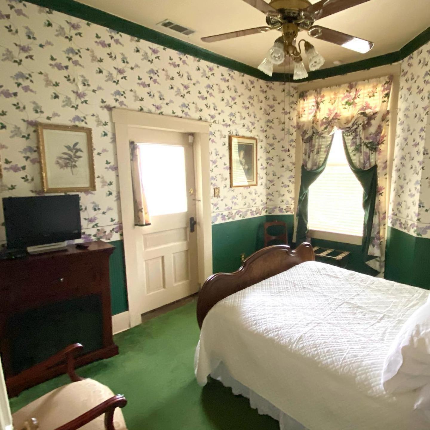 Four Winds Victorian Venue & Suites Bonham Bagian luar foto